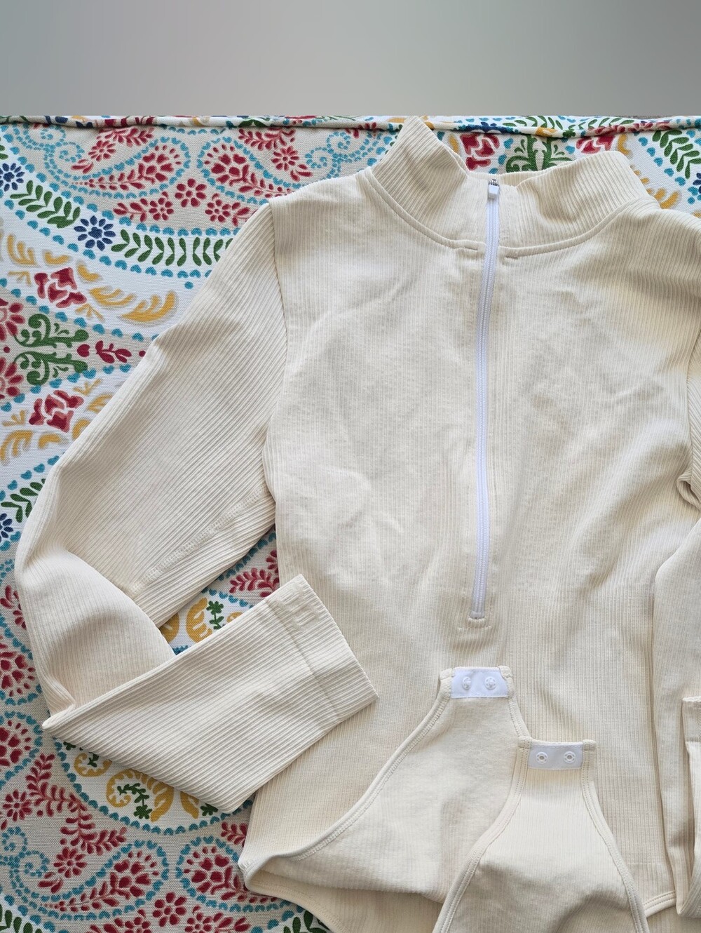 Cream And Black Ribbed Spanex Half-Zip Pullover. New With No Tags.